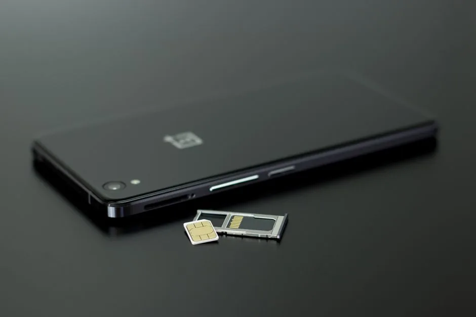 Cómo saber qué bandeja SIM necesito para mi iPhone según el modelo